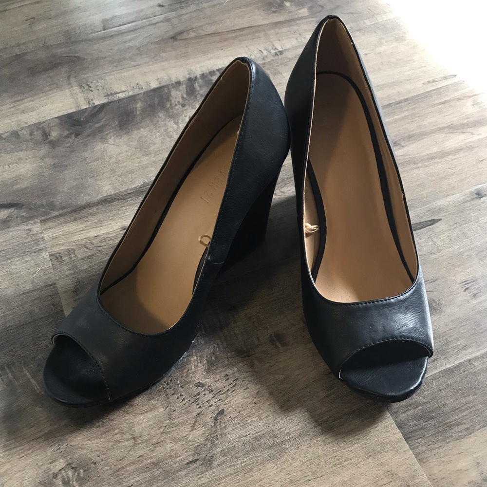 Forever 21 Black Peep Toe Wedges